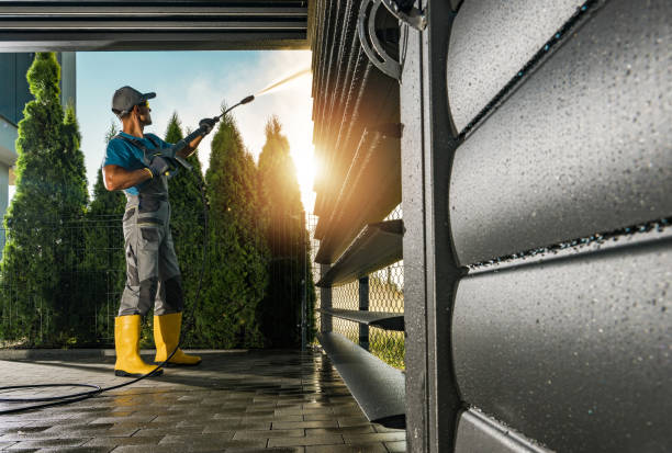 Best Garage Pressure Washing  in Sunnyslope, WA